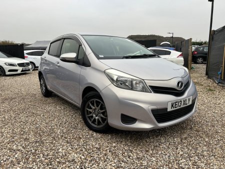 TOYOTA YARIS 1.33 Dual VVT-i T Spirit Multidrive S Euro 5 5dr