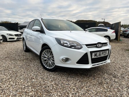 FORD FOCUS 1.6 Zetec Euro 5 5dr