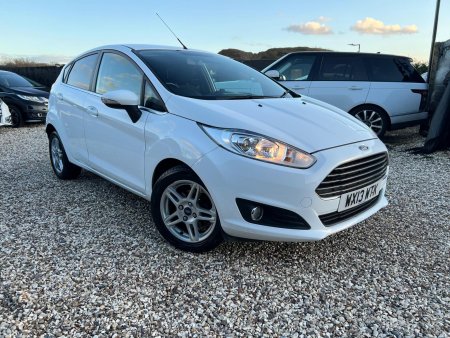 FORD FIESTA 1.0 Zetec Euro 5 (s/s) 5dr